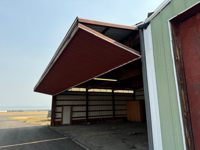 Hangar in h