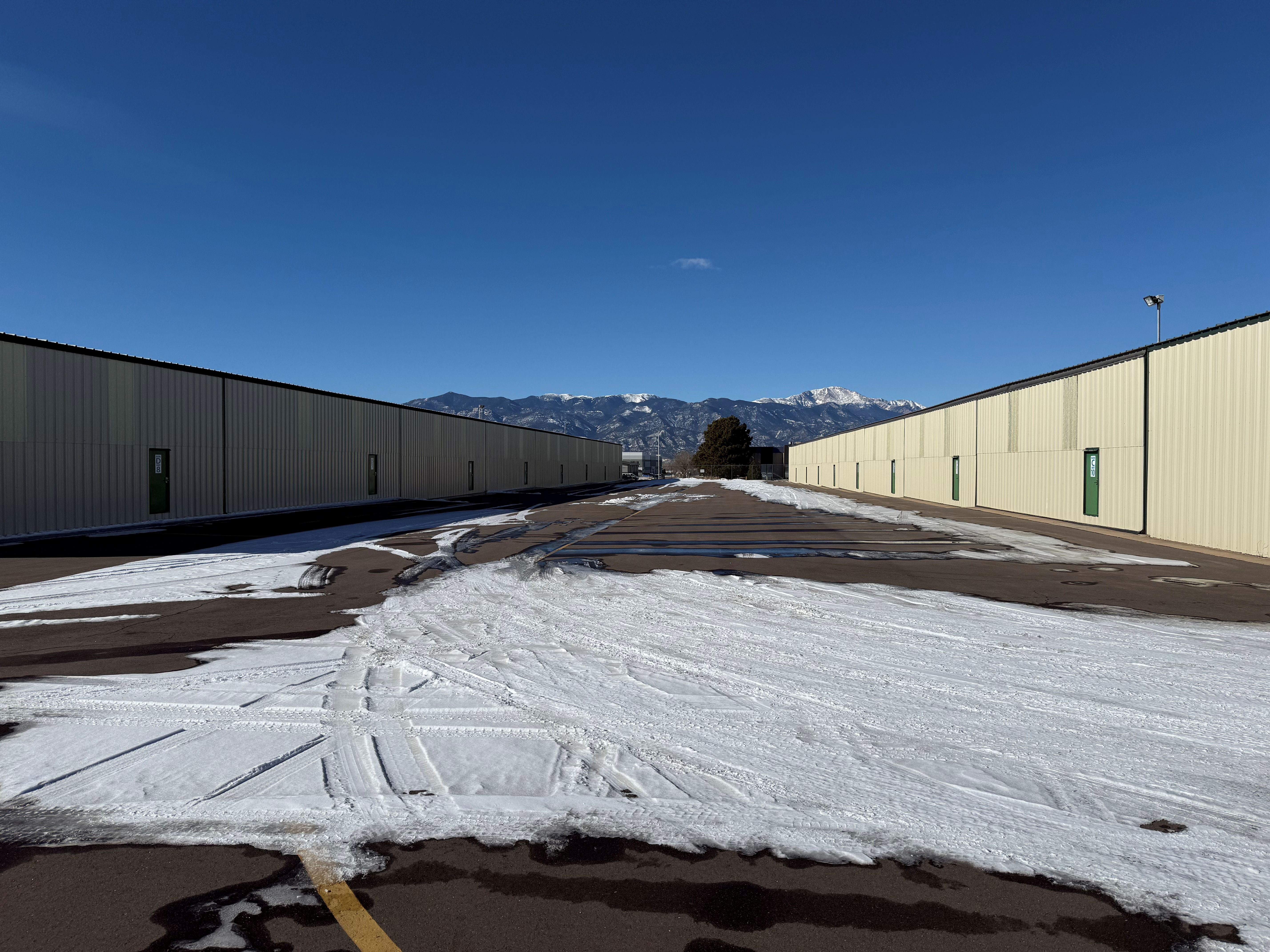Hangar in c