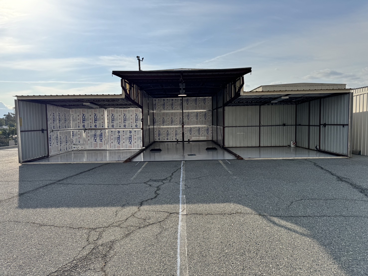 Hangar in r