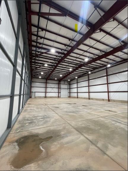 Hangar_Pic_-_2.png
