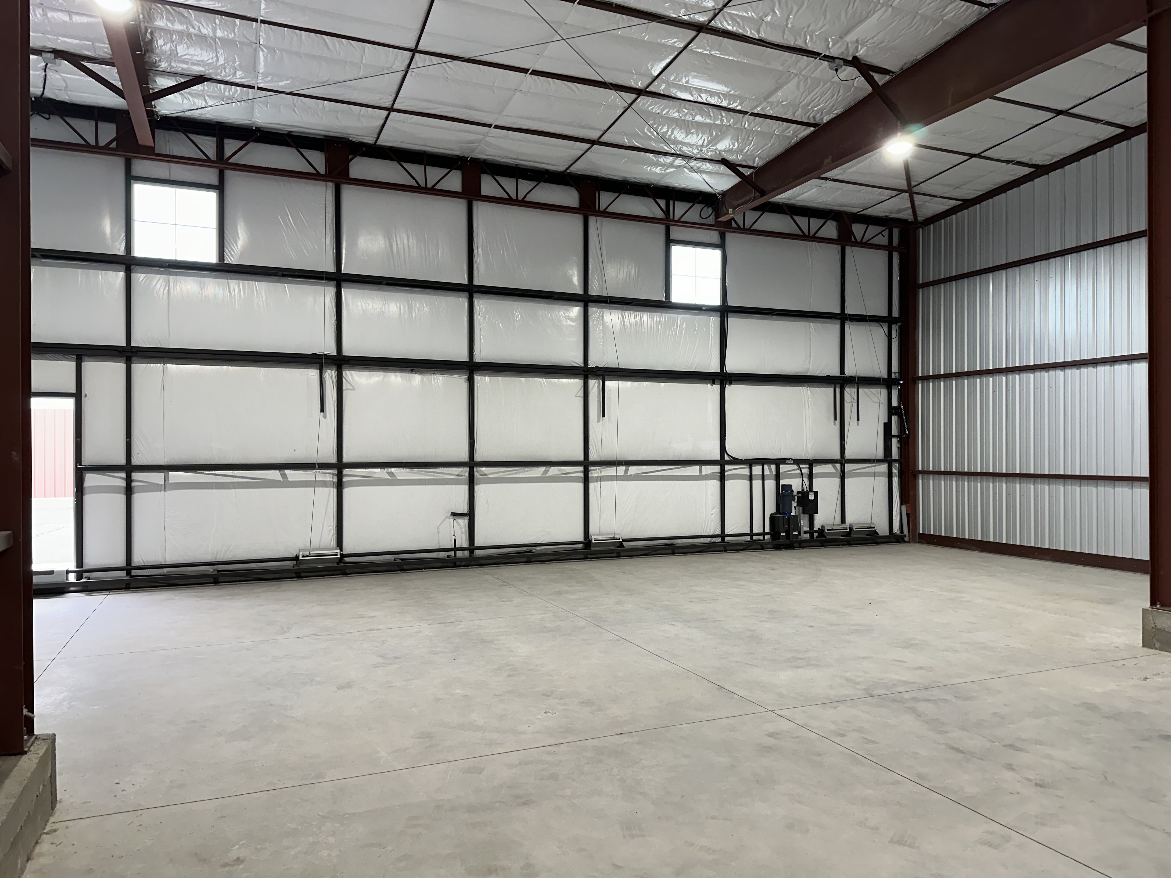 Hangar in b