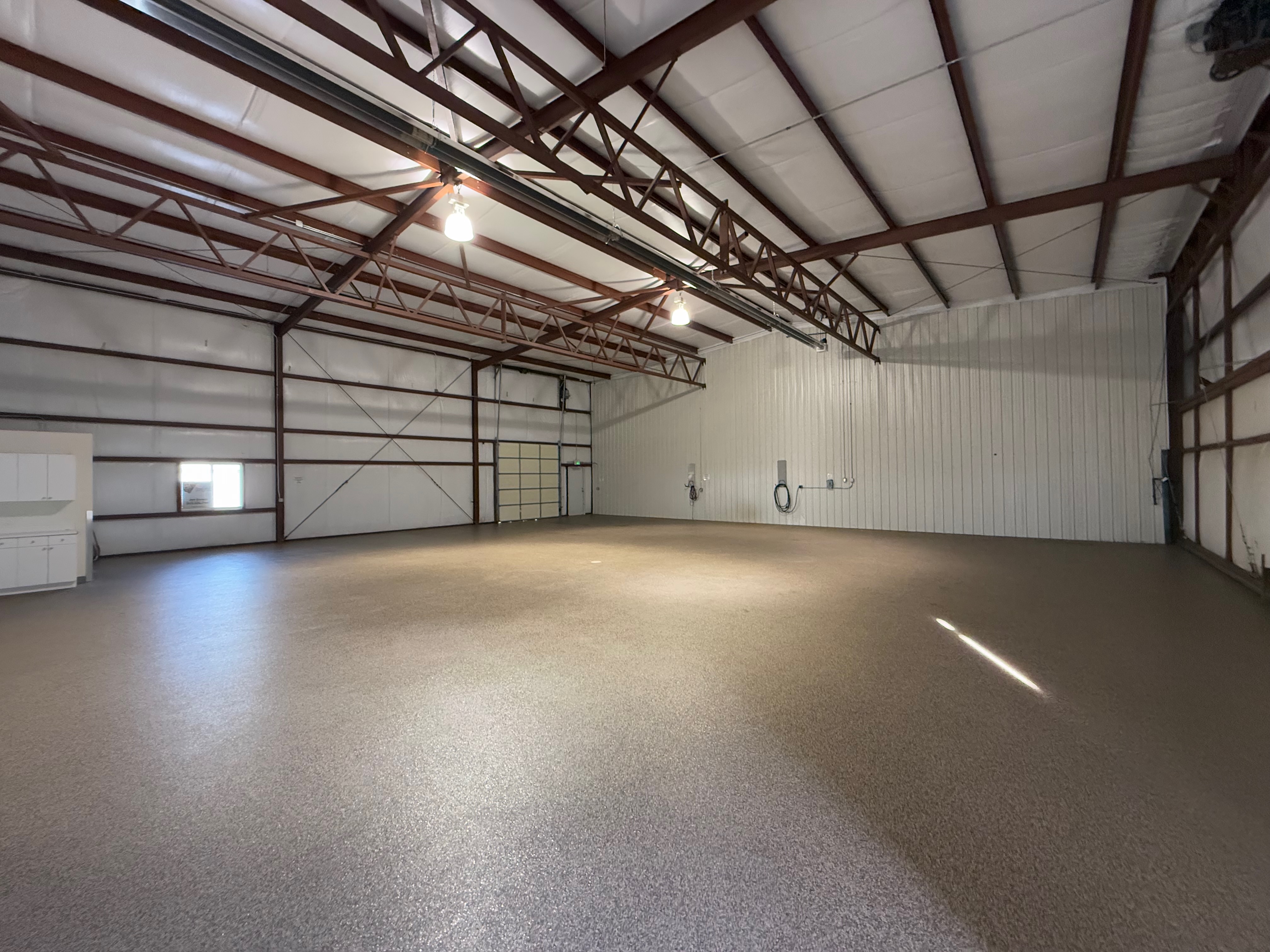 Hangar in c