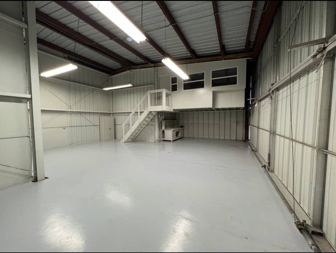 Hangar in 
