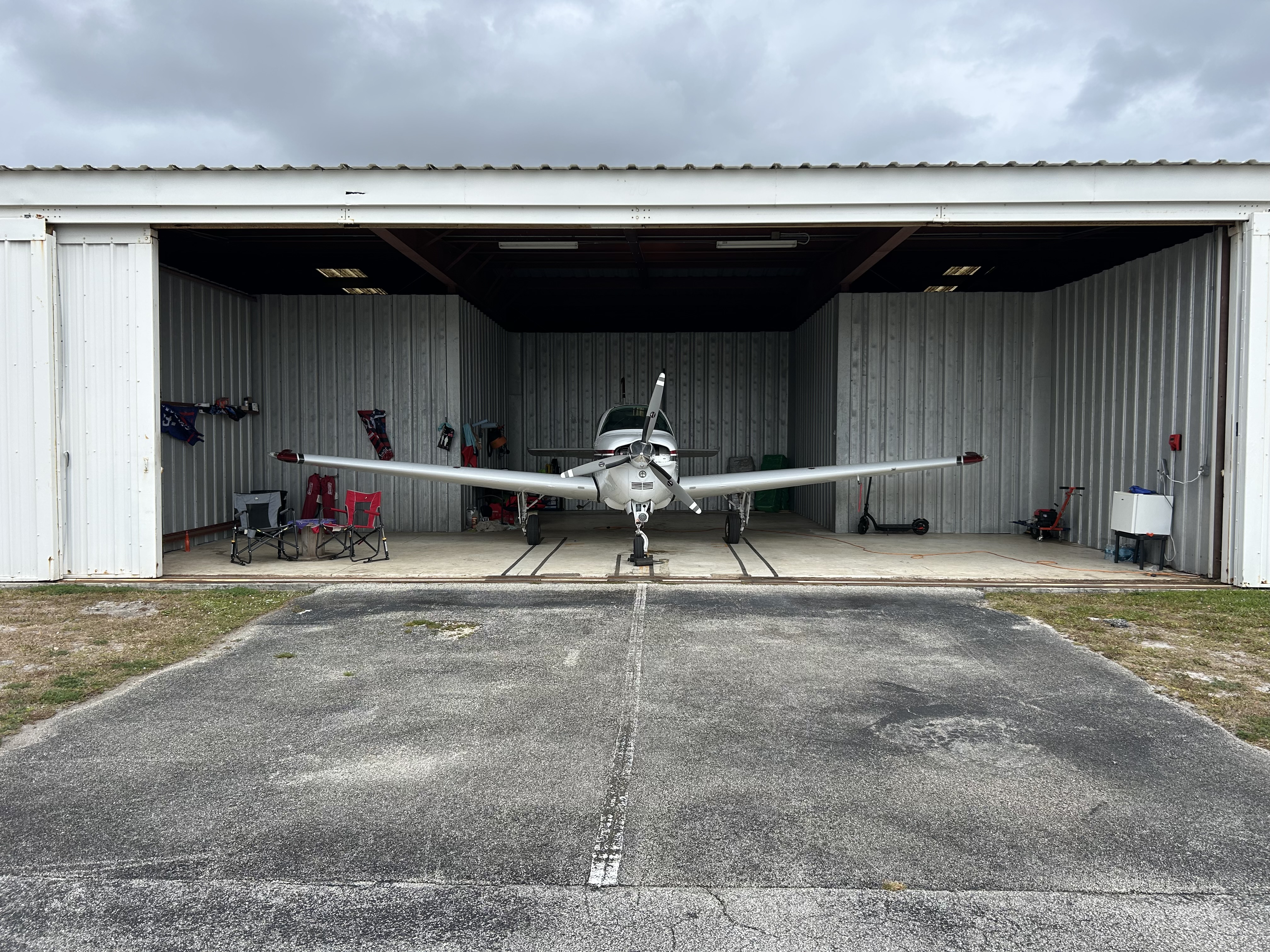 Hangar in 
