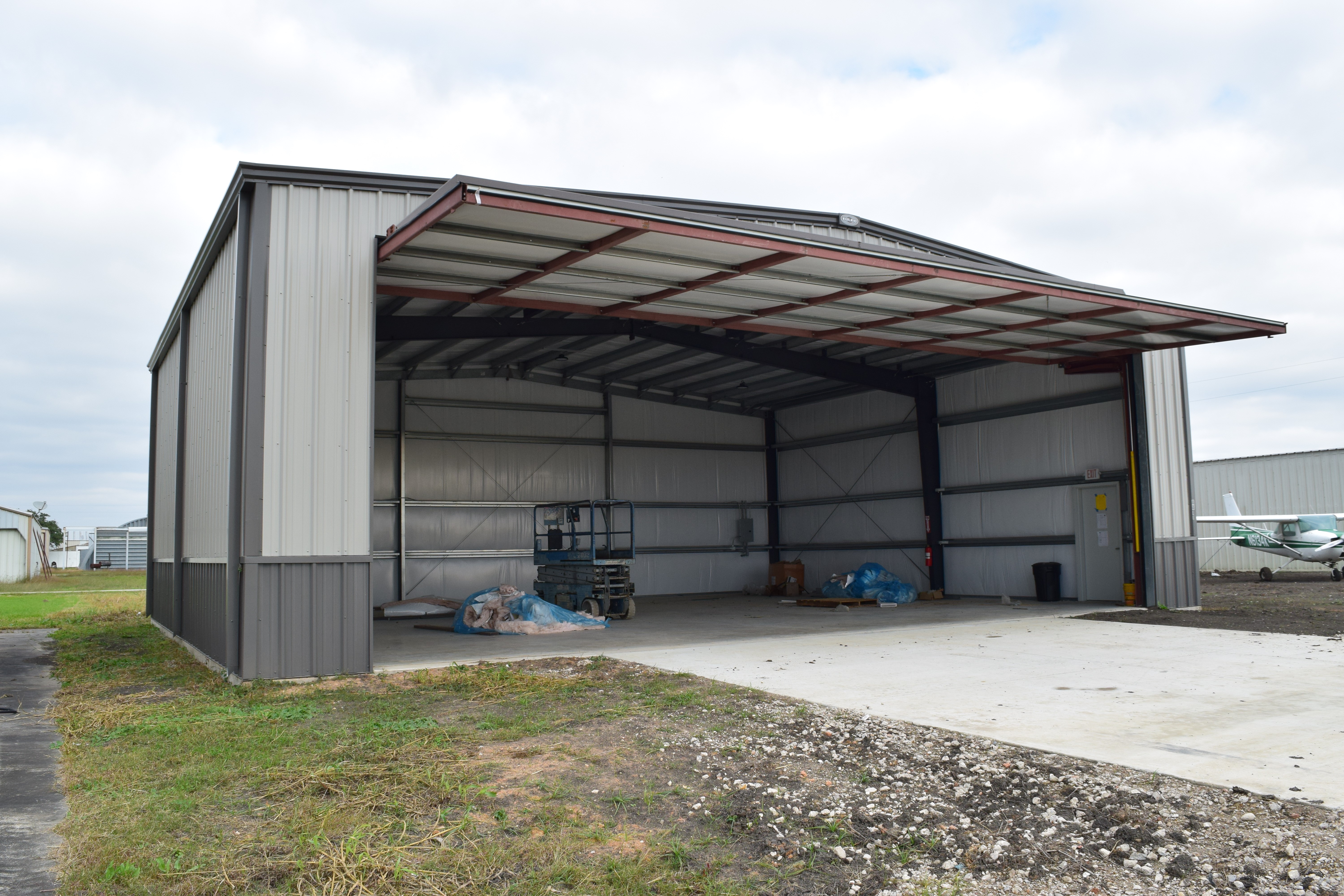 Hangar in 