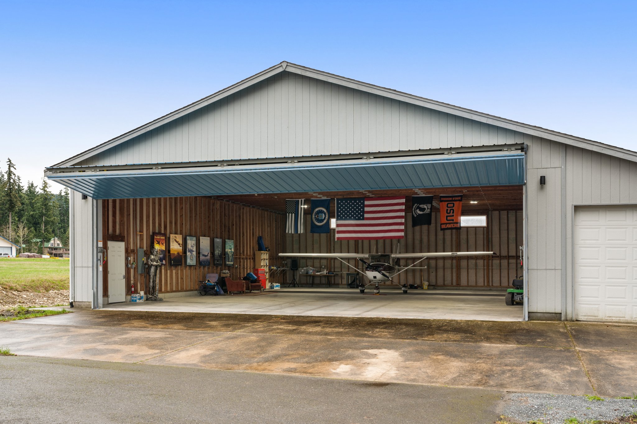 Hangar in 
