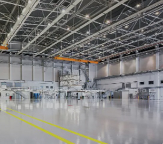 Hangar in f
