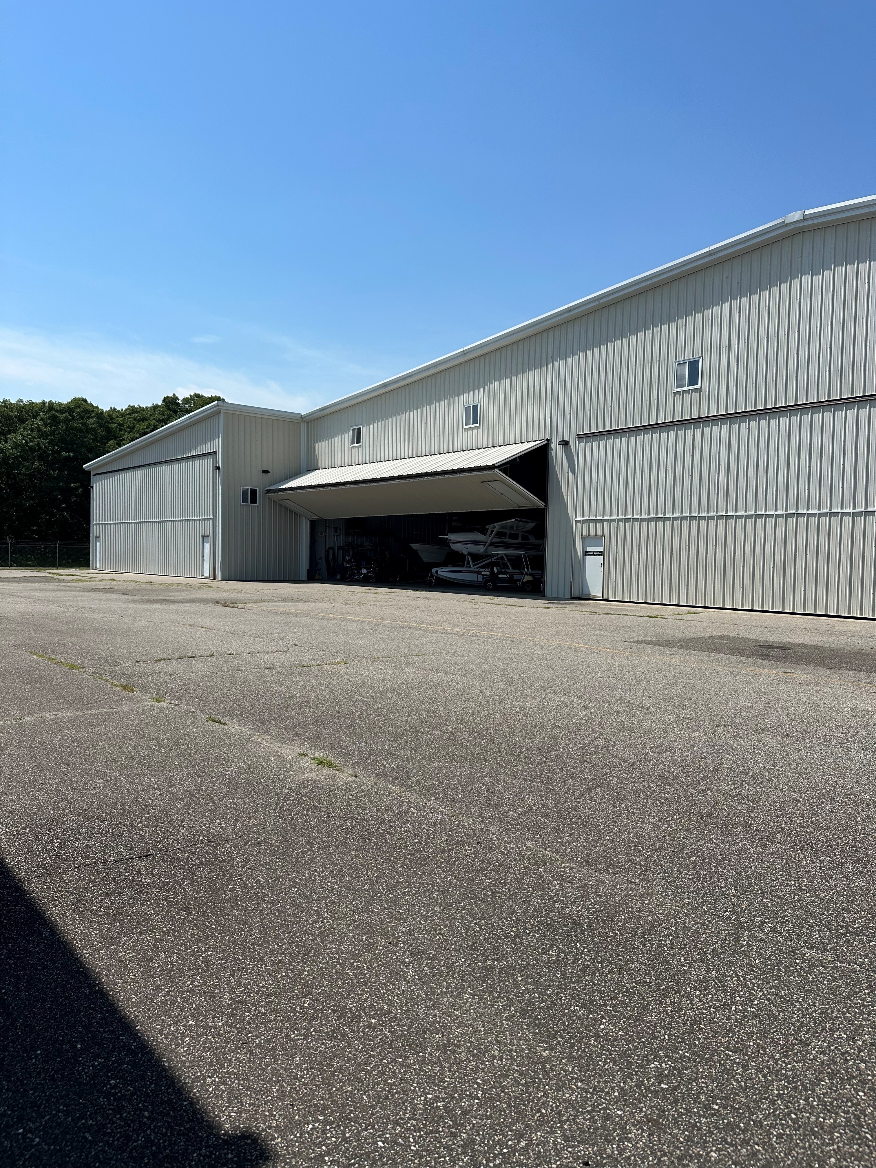 60_x_60_box_exterior.jpg