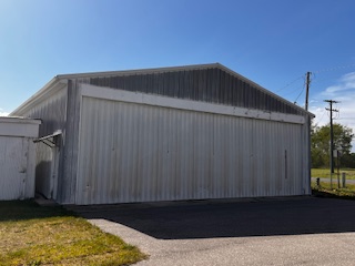 Hangar in ?