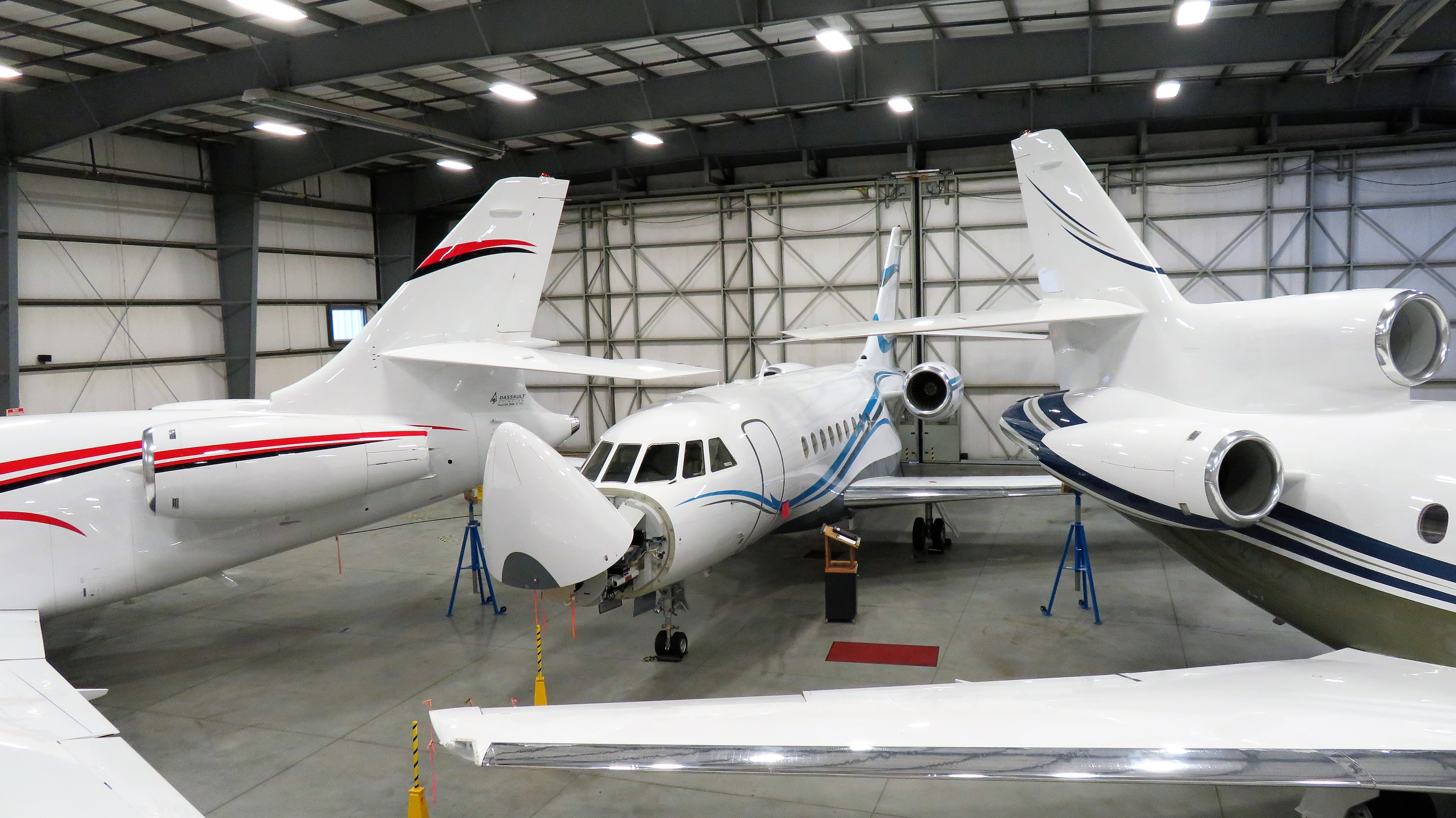 Hangar in m