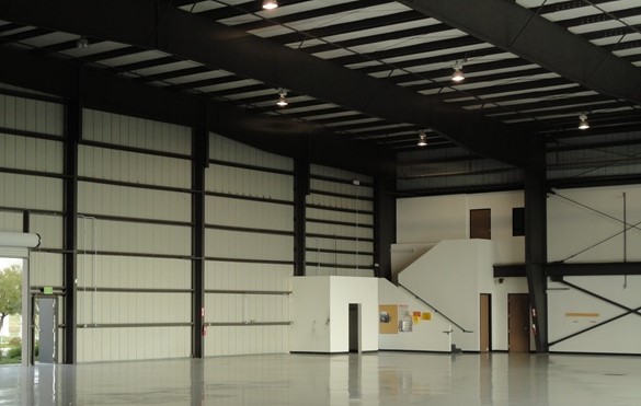 hangar_offices_2.jpg