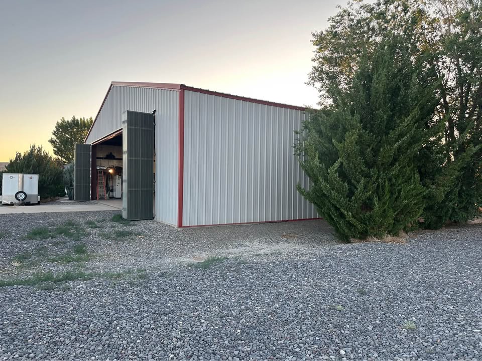 Hangar-6.jpg