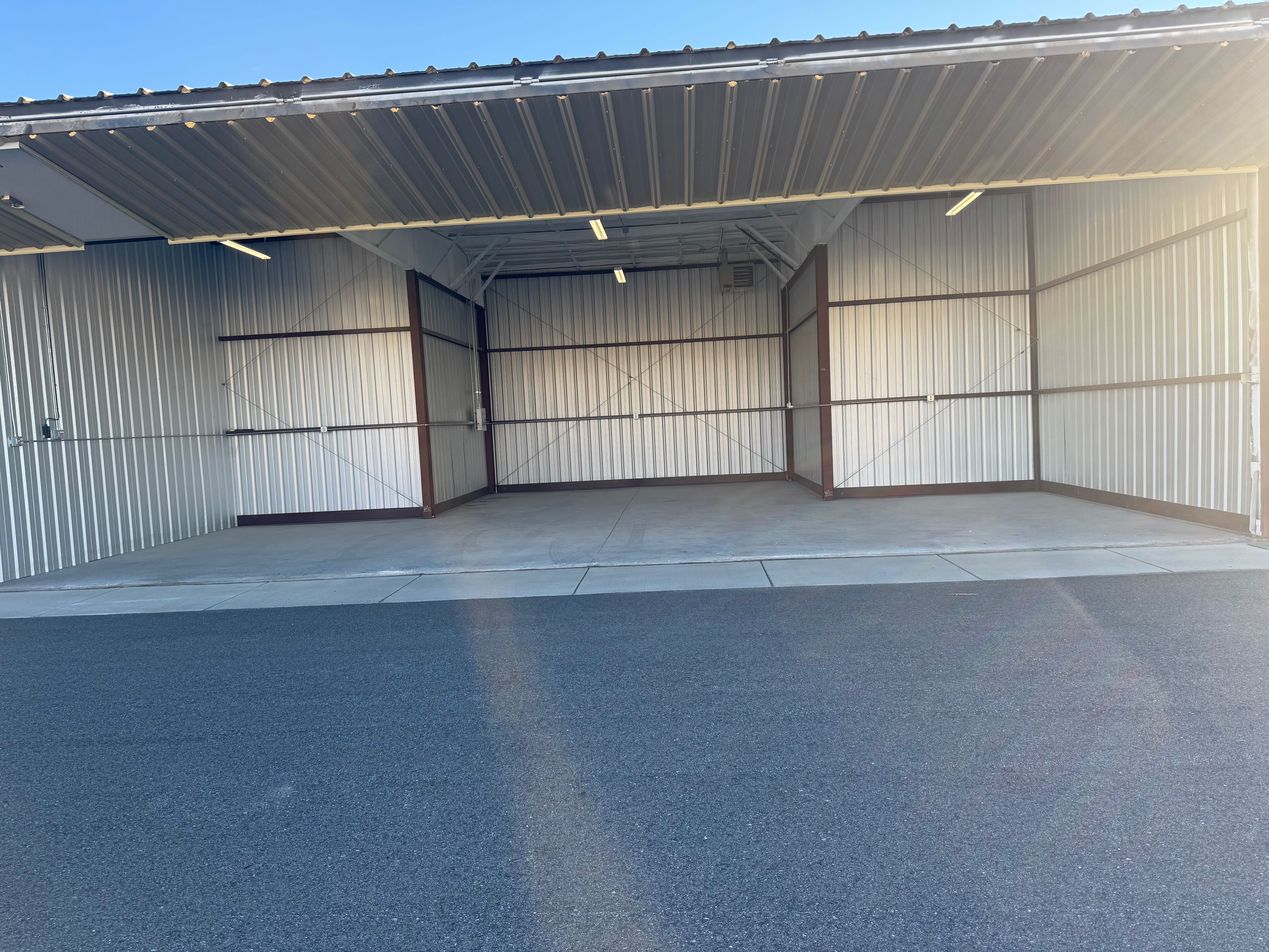 Hangar in 