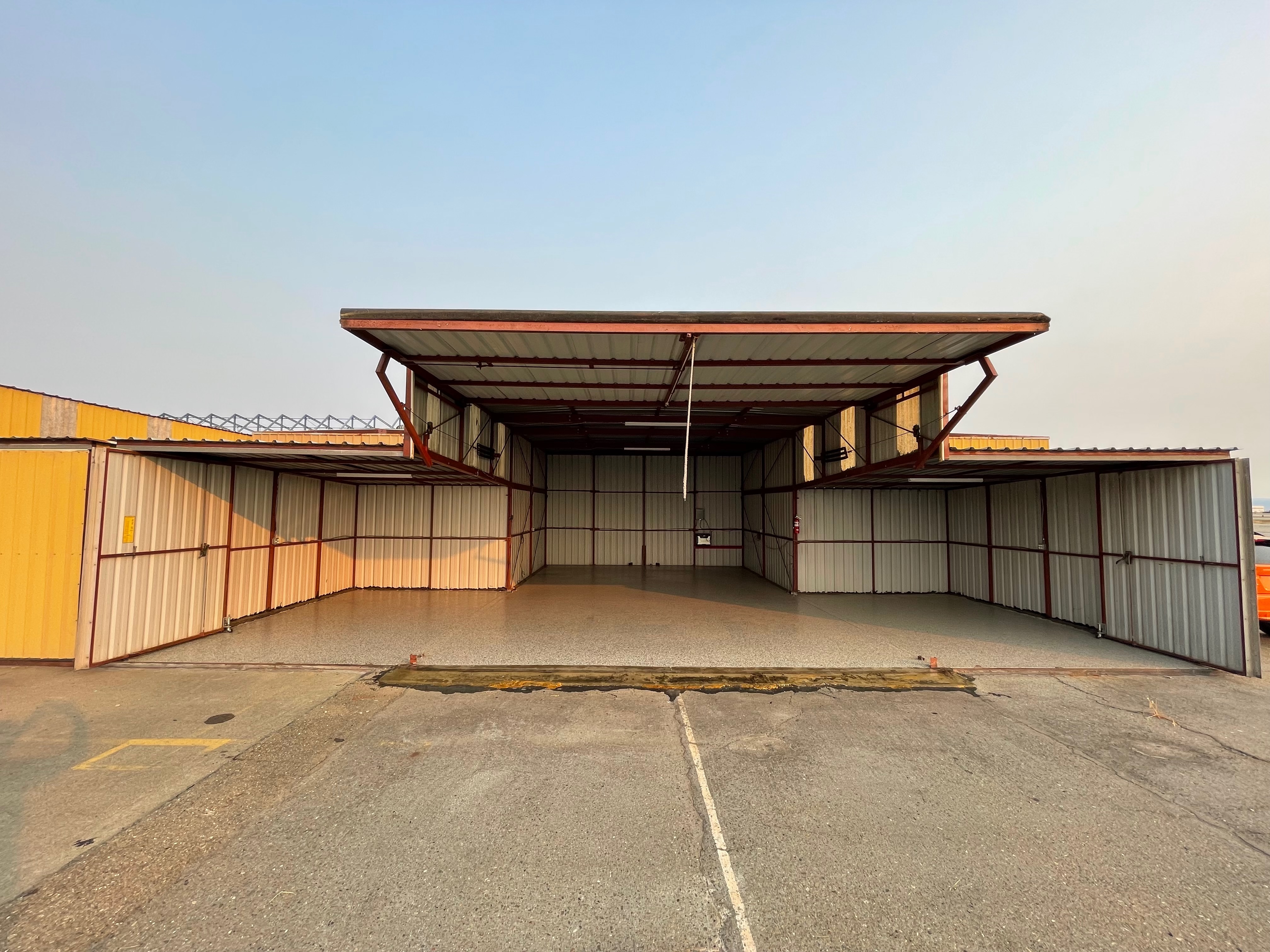 Hangar in 