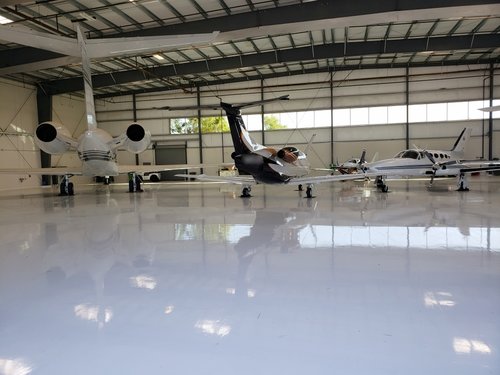 Air-7-Hangar4.jpg
