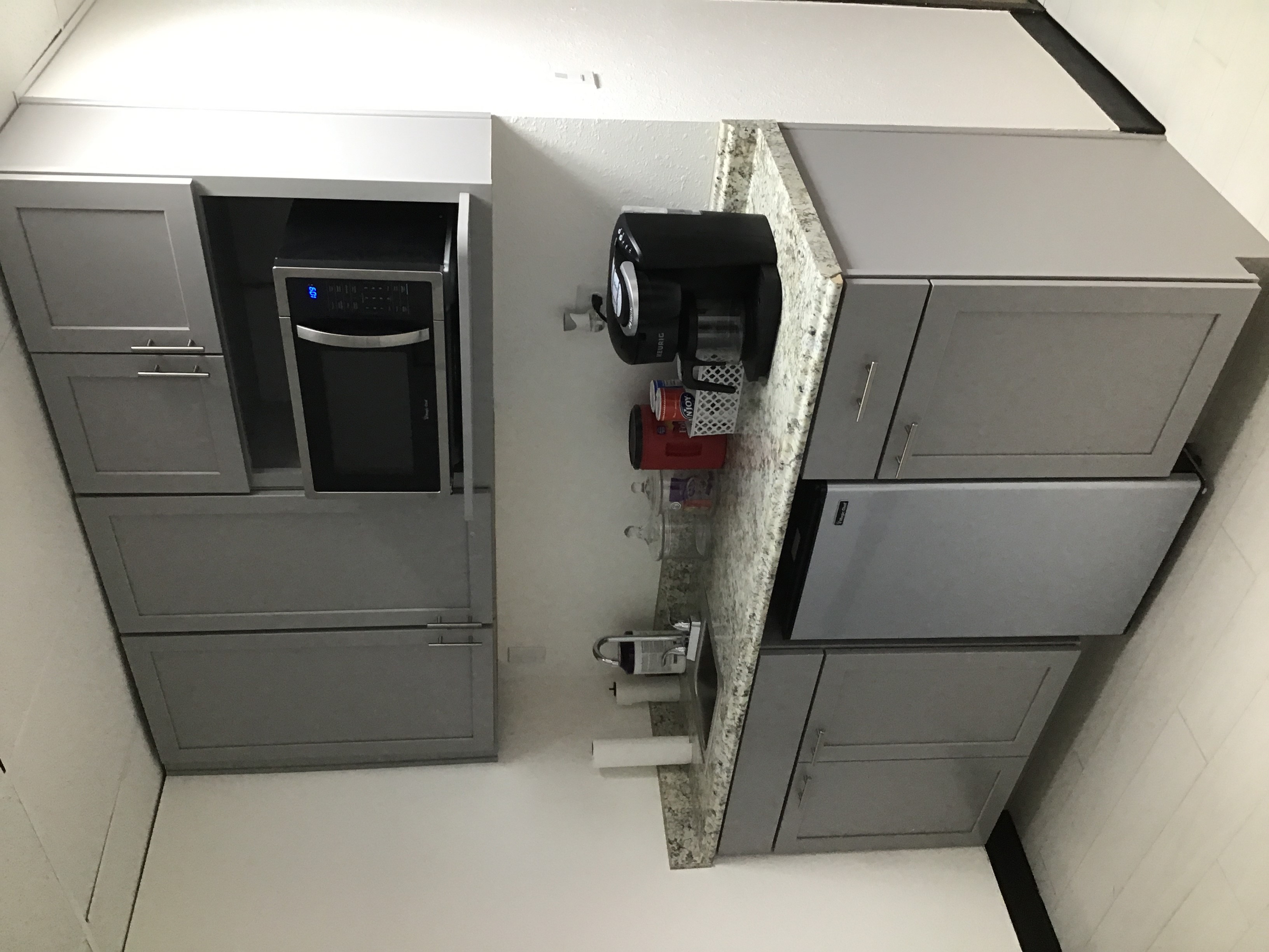 Hangar_C_office_mini_kitchen.jpg