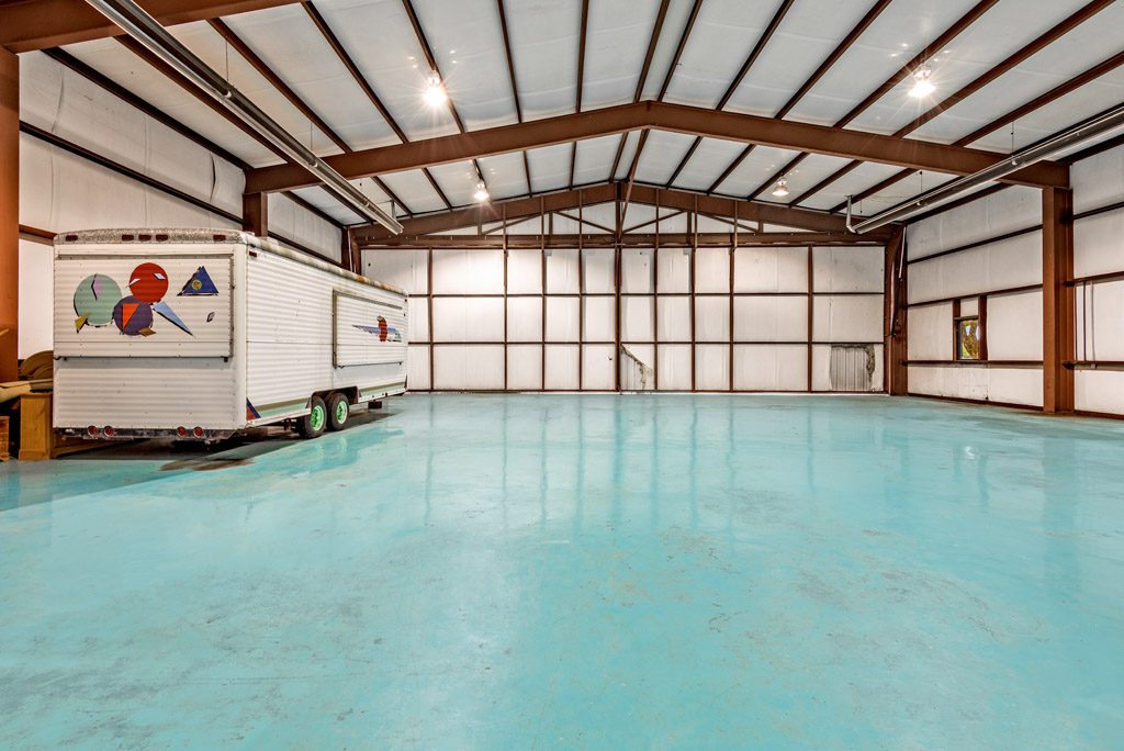 Hangar__11.jpg